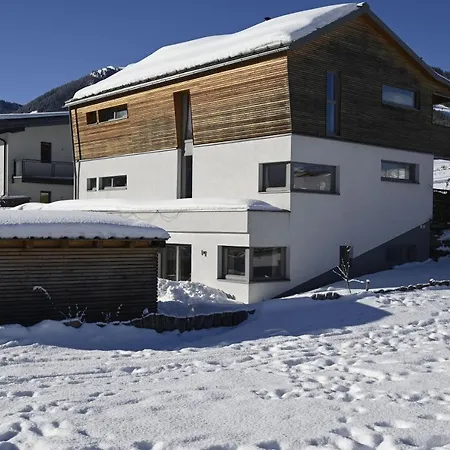 Haus Landart シュラートミンク
